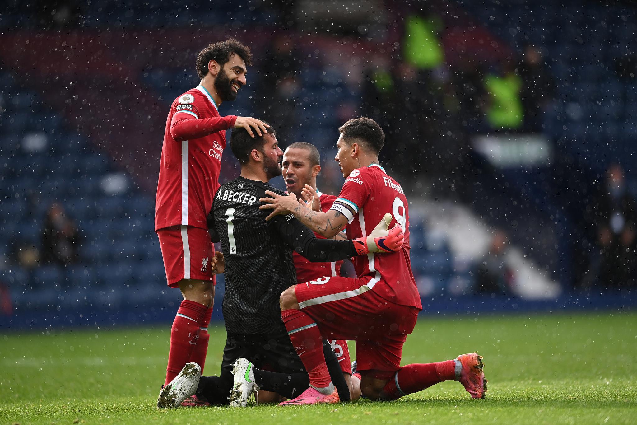 美因茨官方：谴责球迷袭警行为；祝愿受伤警官早日康复（美因茨官方声明：严厉谴责球迷袭警，祝受伤警官早日康复）