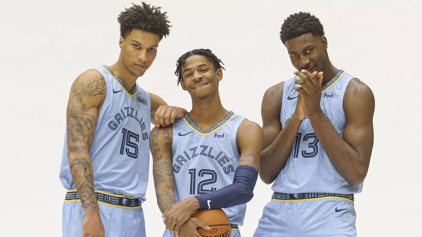 贵州12岁跳水小将全运会出场时做C罗庆祝动作：我喜欢C罗（全运会出场模仿C罗庆祝，贵州12岁跳水小将：我喜欢C罗）