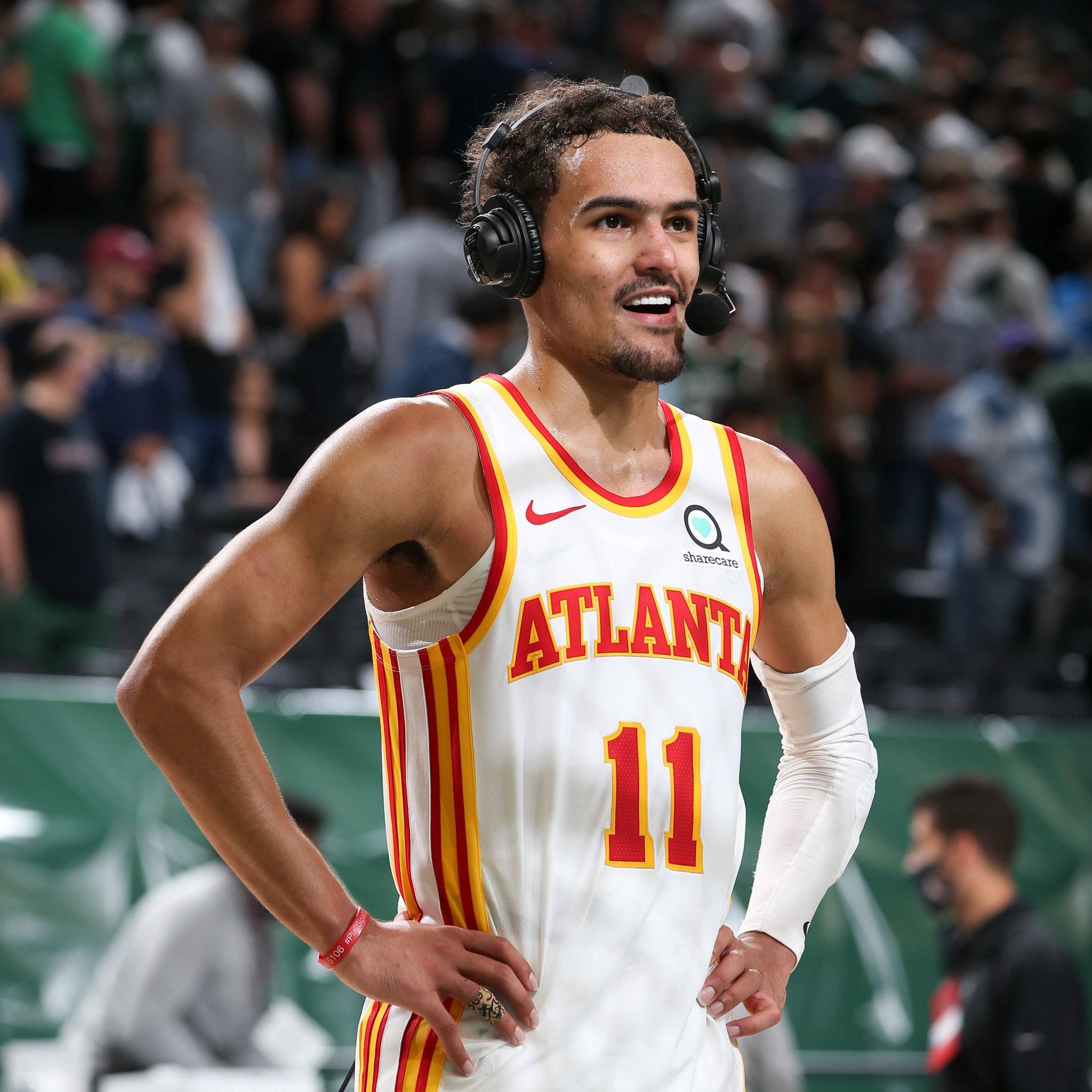 迈尼昂在加比亚社媒动态下留言，后者回复：请续约（加比亚社媒获迈尼昂留言，其回复：请续约）