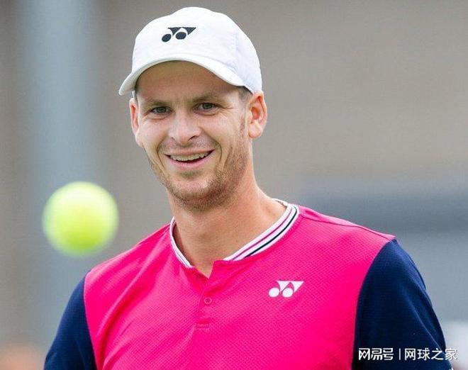 潘晓婷发文祝贺赵心童世锦赛夺冠:让世界看见中国力量