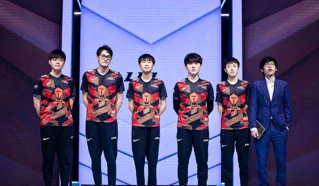 塞尔吉尼奥归化遇阻!卡在第一步,巴西方面不配合,失去主动权.